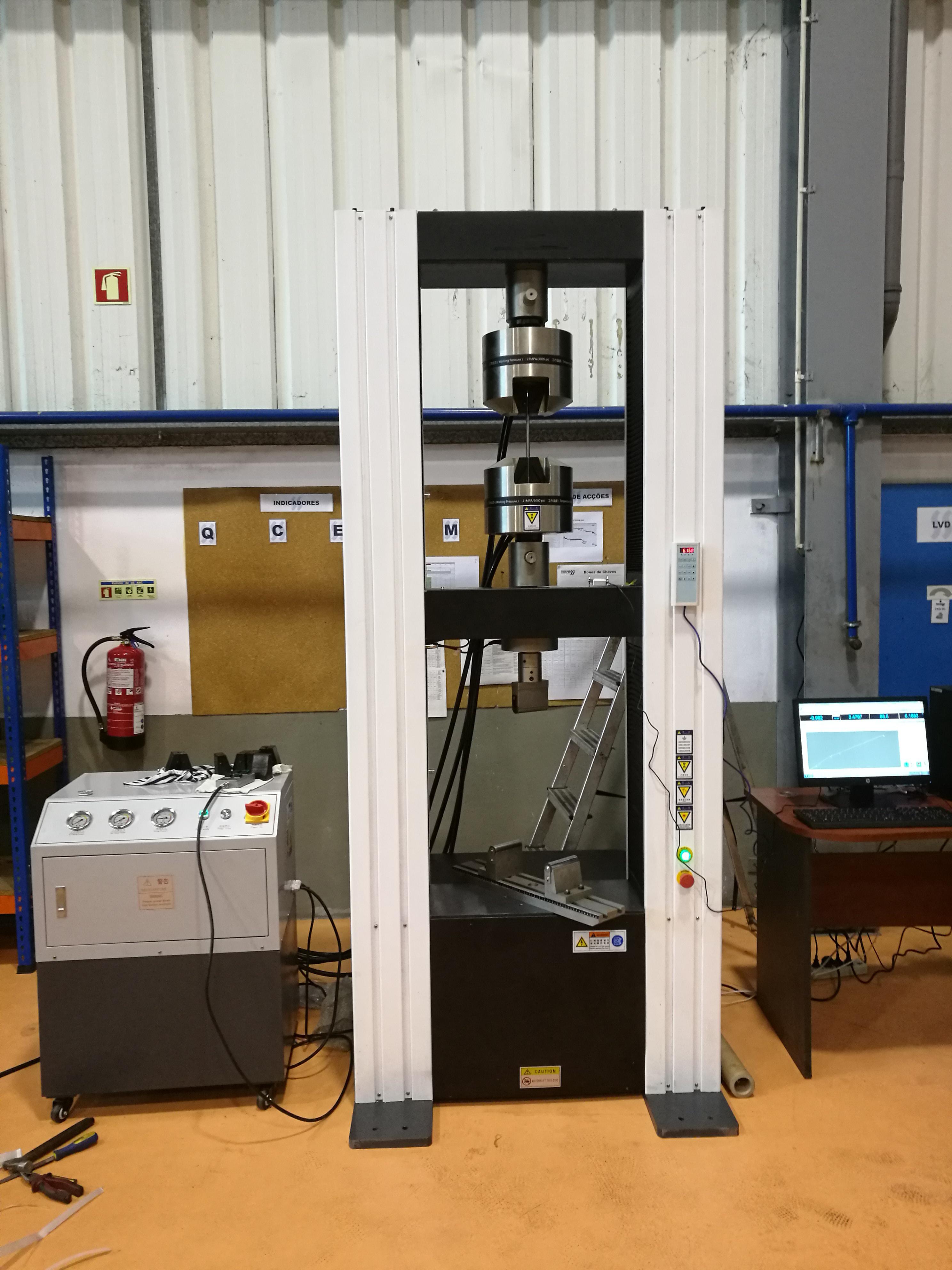 人工髖關節股骨頭股骨頸植入物的耐久性和疲勞試驗