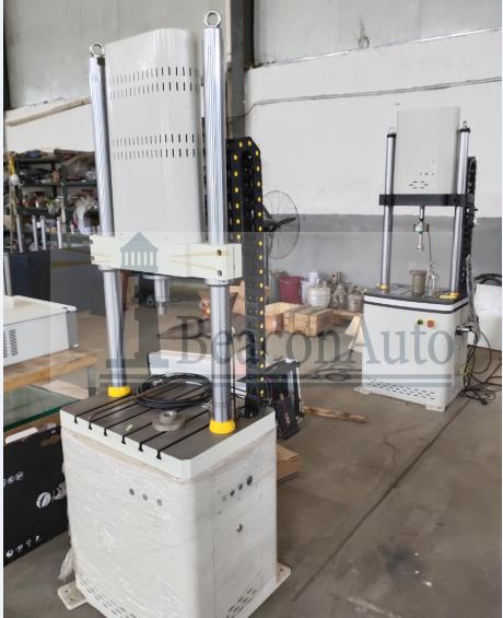 骨內(nèi)種植體動態(tài)疲勞試驗機(jī)