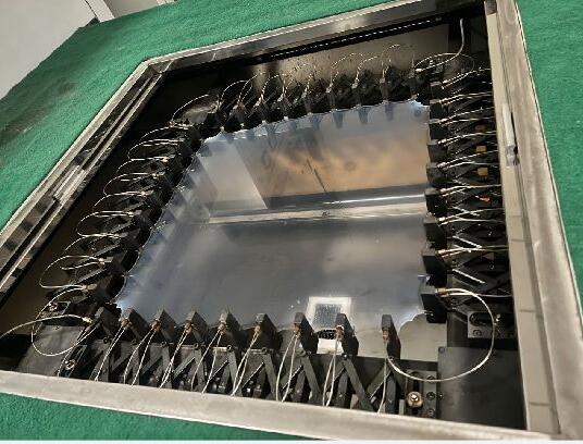 1680574213103523.jpg 膠帶四軸拉伸測試系統(tǒng)1.jpg